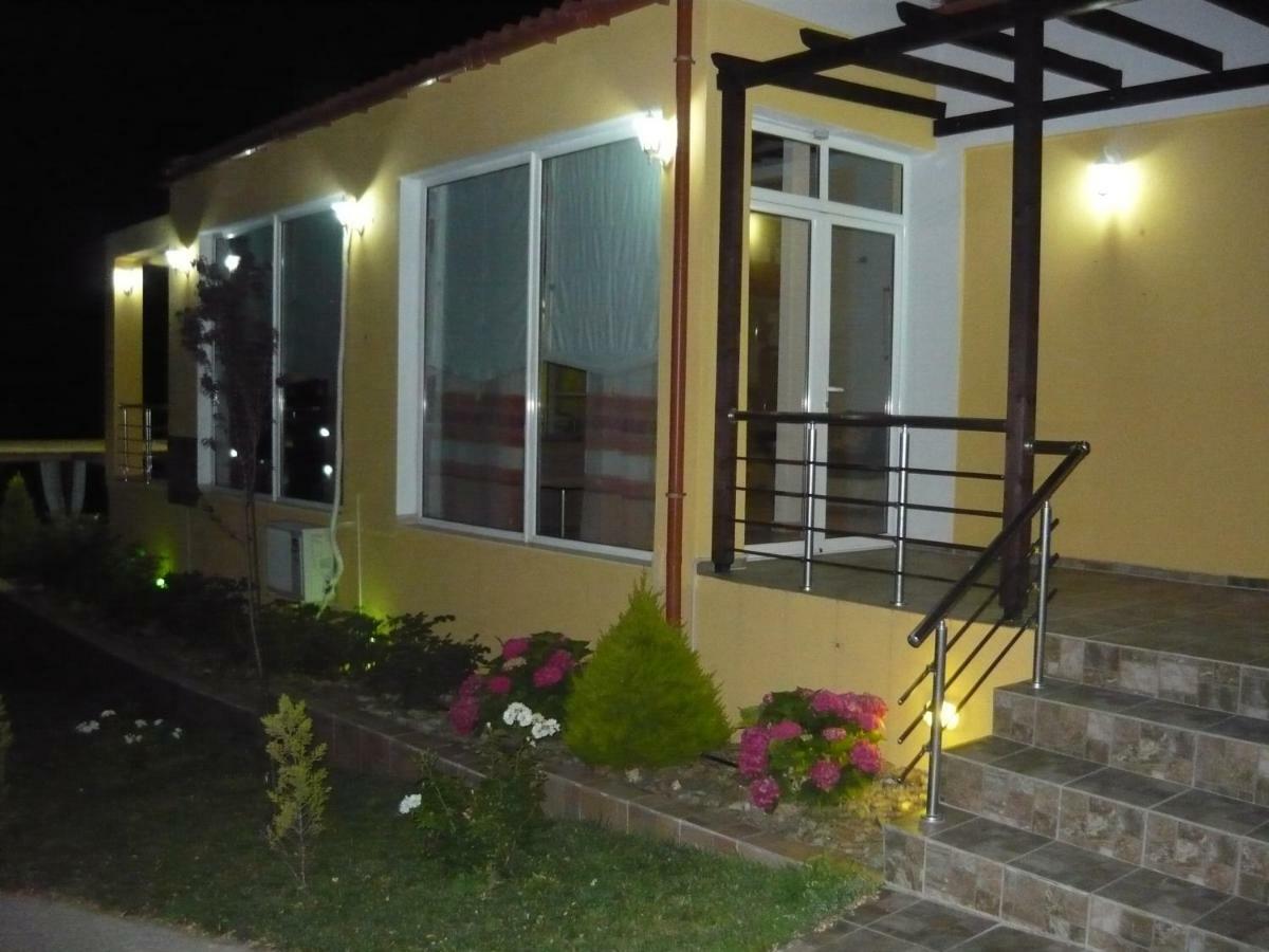 Victory Apartments Hotel Samothraki Bagian luar foto